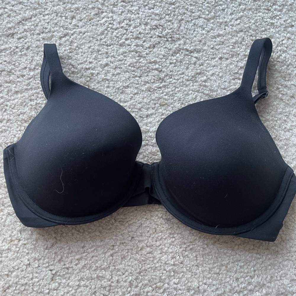 Body by Victoria Secret Push-up bra